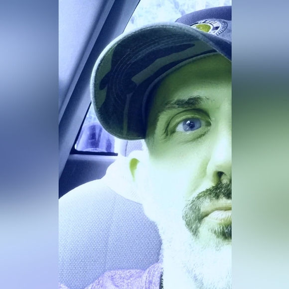 Meet your Posher, Paul - Picture 2 of 2